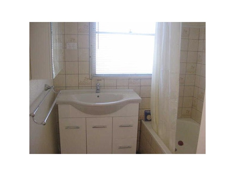 20  Norfolk Crescent, Frankston North VIC 3200