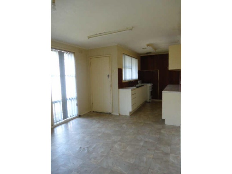 140  Monterey Boulevard, Frankston North VIC 3200