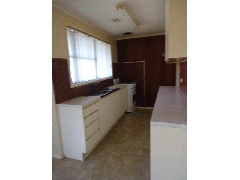 140  Monterey Boulevard, Frankston North VIC 3200