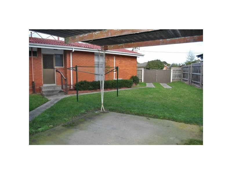 35  Silver Avenue, Frankston North VIC 3200
