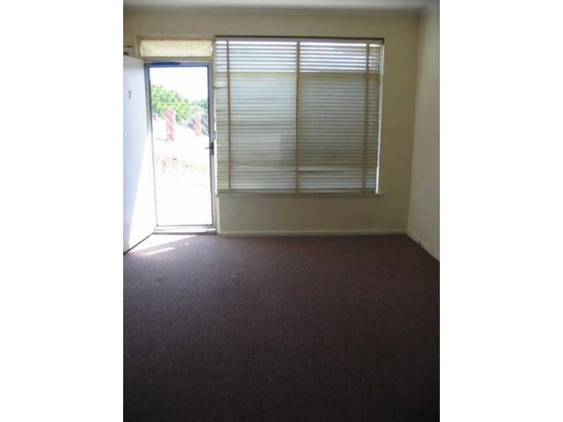 7/4  Park Street, Frankston VIC 3199