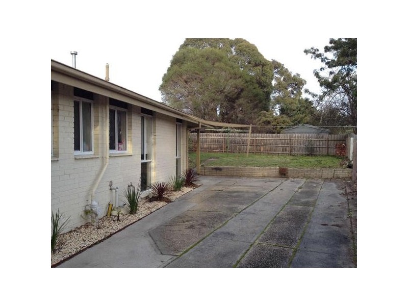 105  Rosemary Crescent, Frankston North VIC 3200