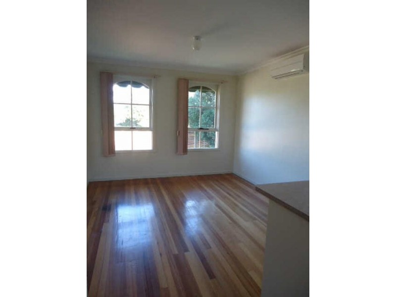 1/27  Neptune Street, Mornington VIC 3931