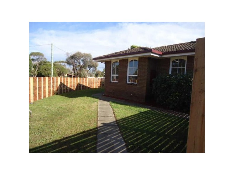 1/27  Neptune Street, Mornington VIC 3931