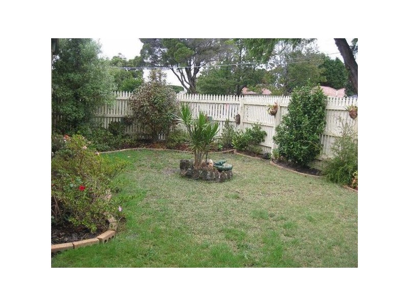 1/3  Reservoir Road, Frankston VIC 3199