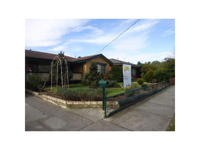 9  Excelsior Drive, Frankston North VIC 3200