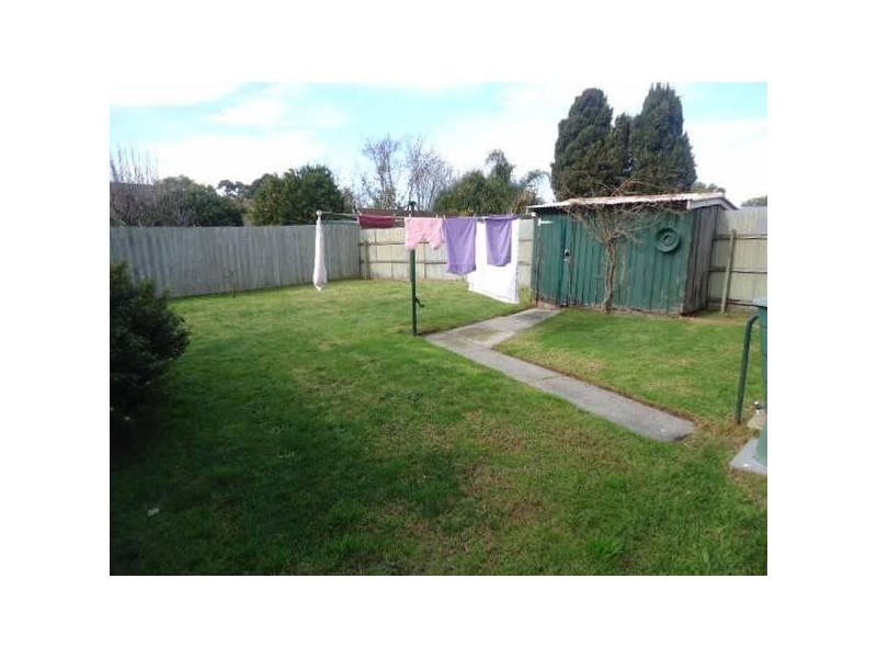 9  Excelsior Drive, Frankston North VIC 3200