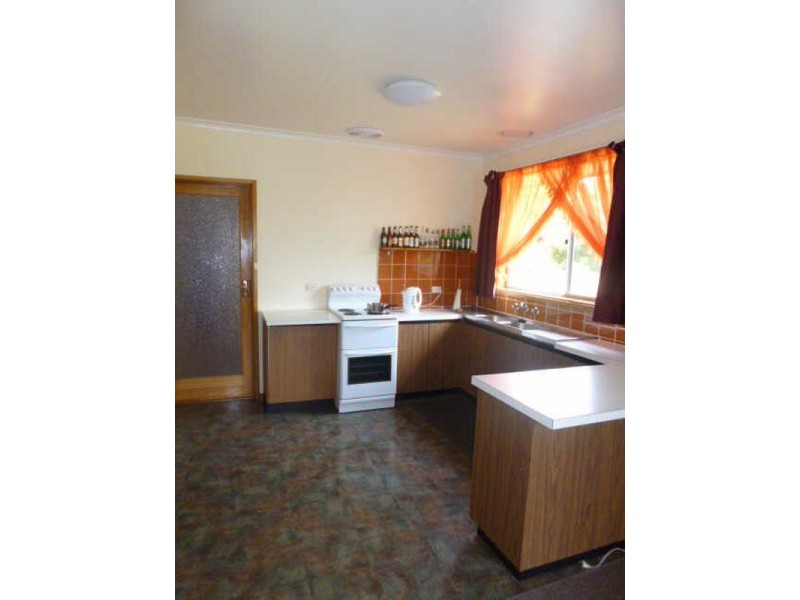 94  Hillcrest Road, Frankston VIC 3199