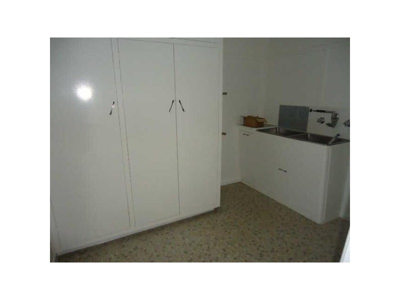 147  Cranbourne road,, Frankston VIC 3199