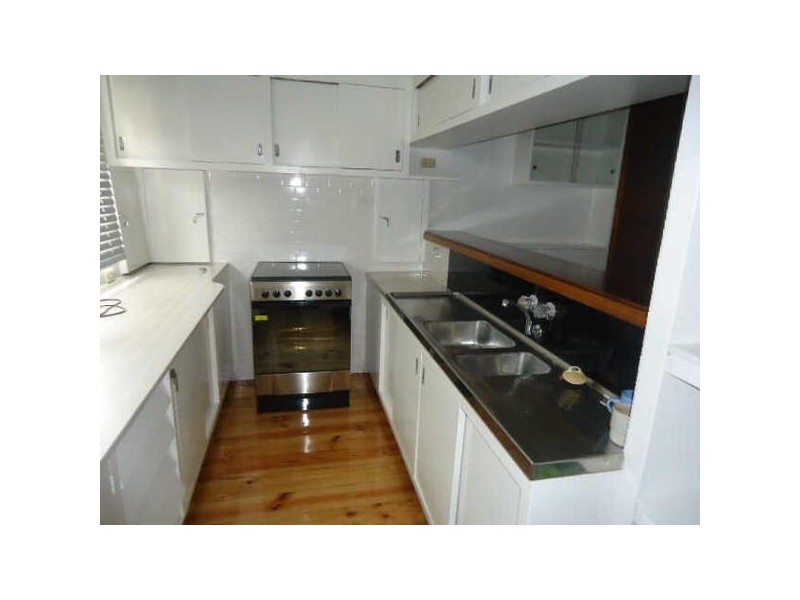 147  Cranbourne road,, Frankston VIC 3199