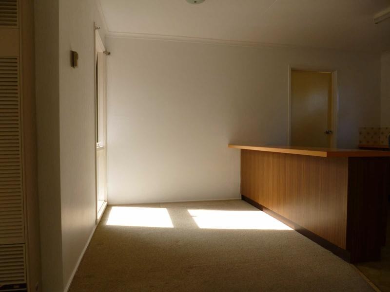 1/32  Roberts Street, Frankston VIC 3199