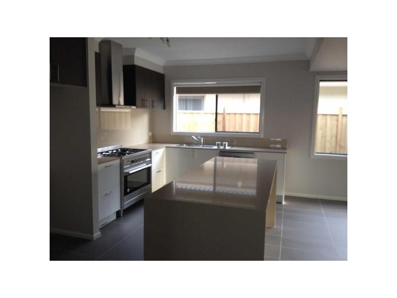 14  Barrington Chase, Sandhurst VIC 3977