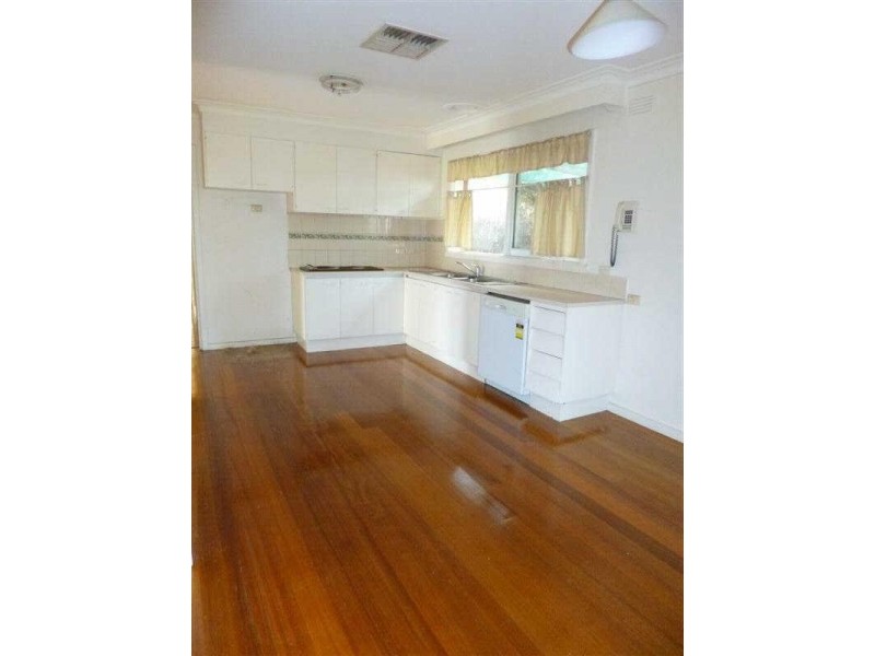 11  The Glen, Frankston VIC 3199