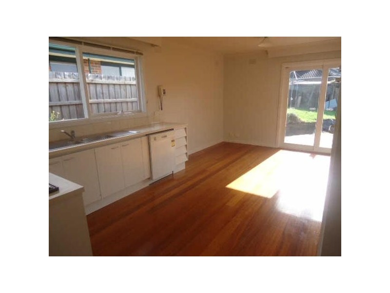 11  The Glen, Frankston VIC 3199