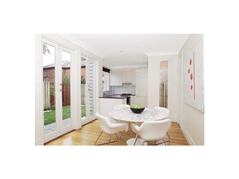 15a Marlton Cresent, St Kilda VIC 3182