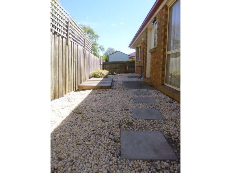 1/3  Glendale Close, Langwarrin VIC 3910