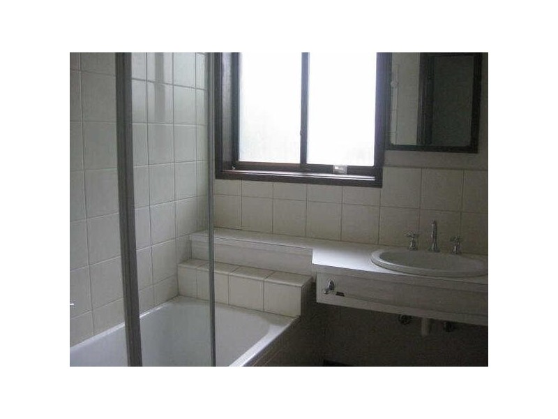 1/4  George Street, Frankston VIC 3199