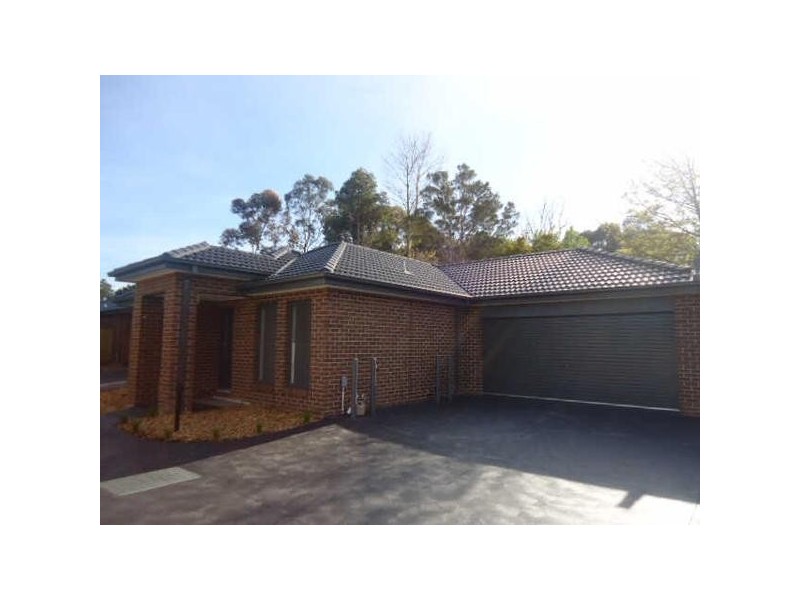 2/41  Cranbourne Road, Langwarrin VIC 3910