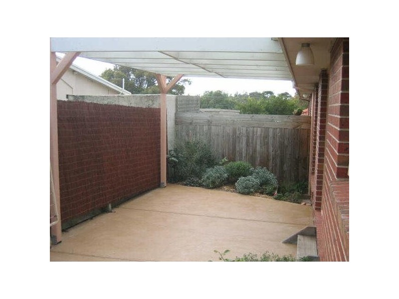 5  Entrance Road, Seaford VIC 3198