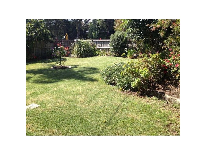 1/5  Mena Street, Frankston VIC 3199