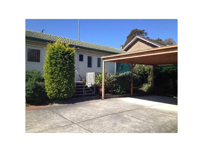 1/5  Mena Street, Frankston VIC 3199