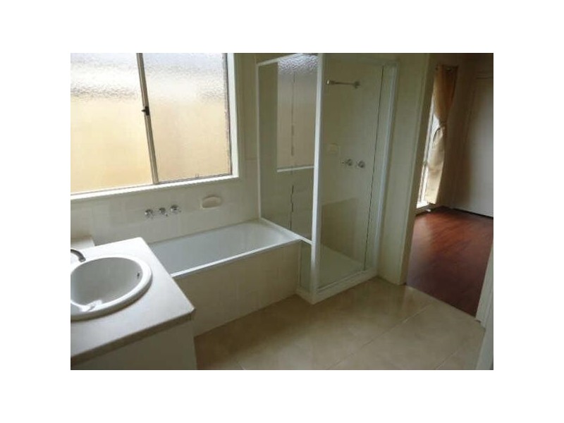 15  Burdett Street, Frankston North VIC 3200