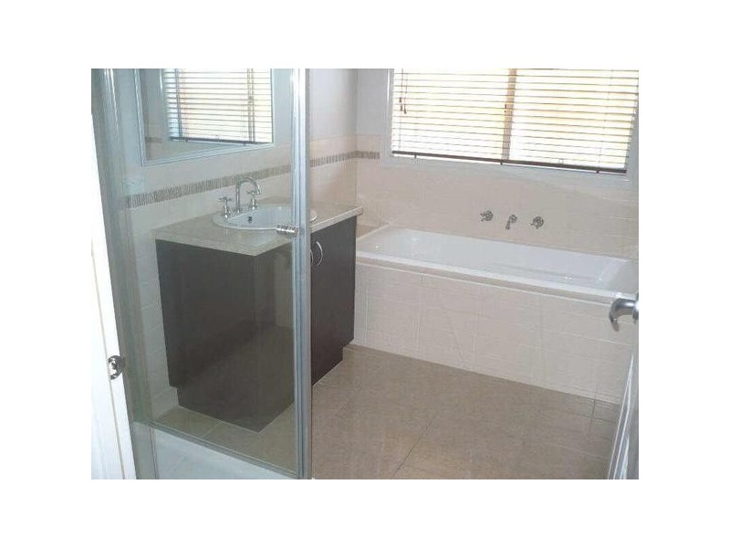 17  Chiquita Avenue, Seaford VIC 3198