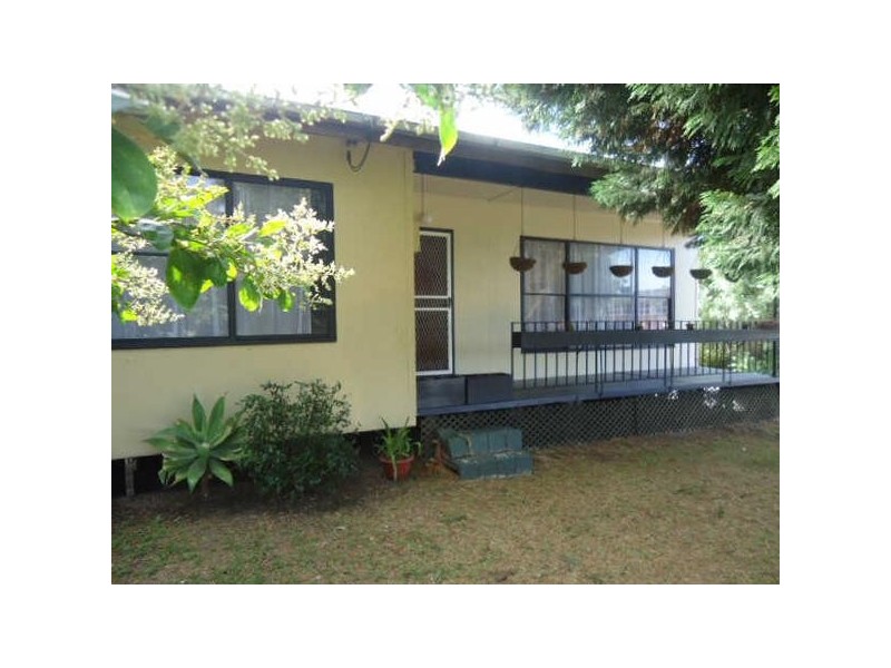 19  Silvertop Street, Frankston North VIC 3200