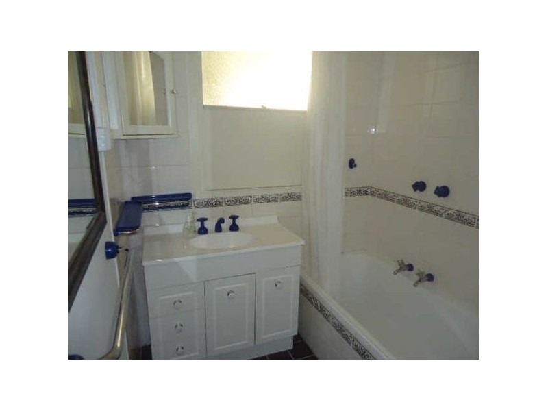 19  Silvertop Street, Frankston North VIC 3200