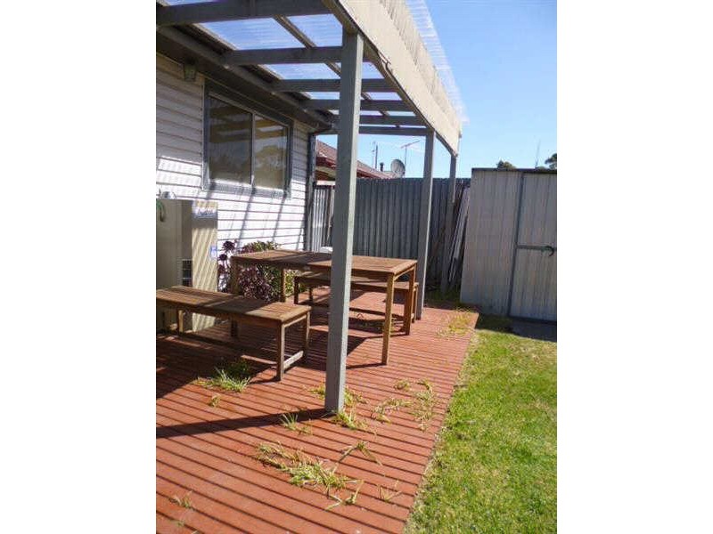 9 Lambert Street, Frankston North VIC 3200