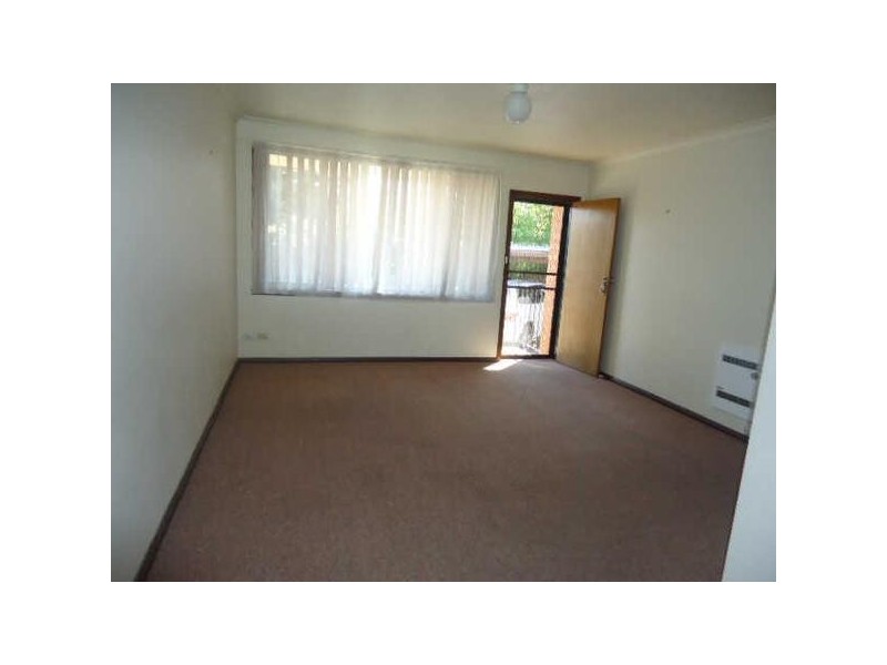 1/28  Petrie Street, Frankston VIC 3199