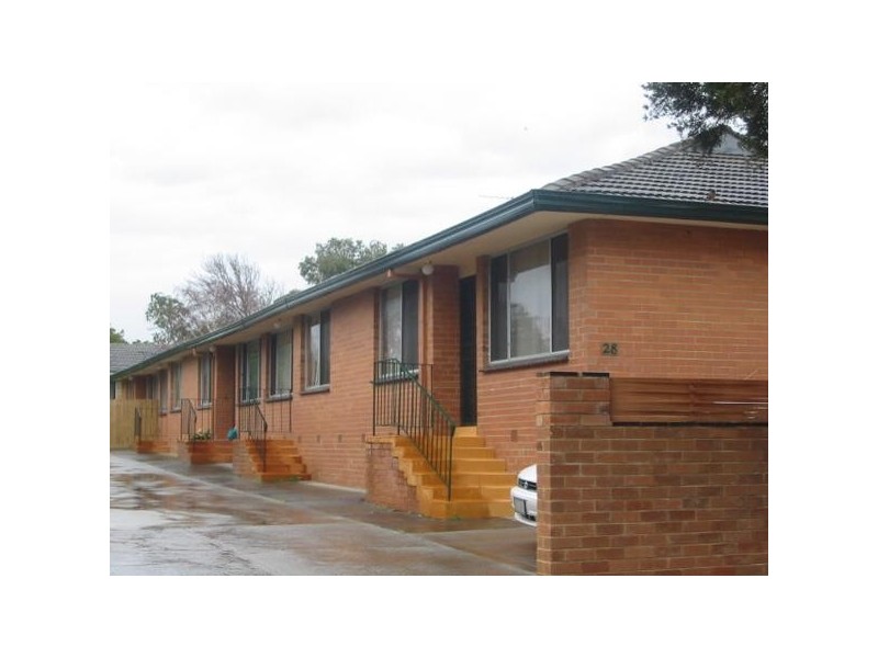 1/28  Petrie Street, Frankston VIC 3199