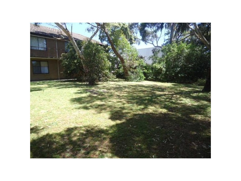 7/74  Beach Street, Frankston VIC 3199