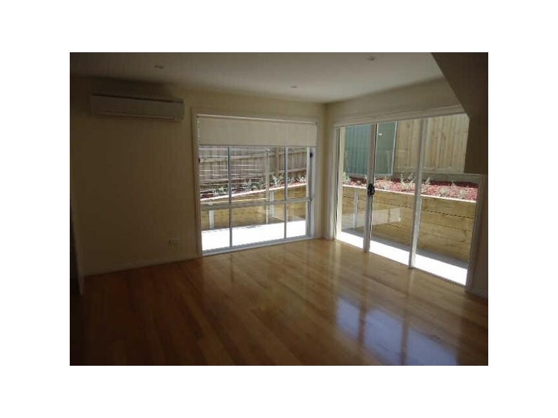 2/3  Albany Place, Frankston South VIC 3199