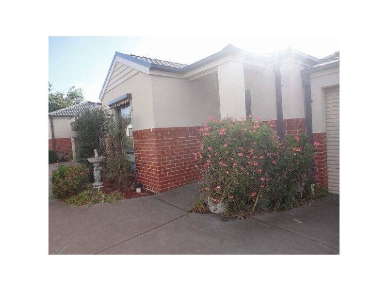 4/90  Nursery Avenue, Frankston VIC 3199