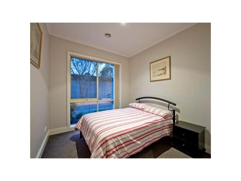 2/2  Lawrey Street, Frankston VIC 3199