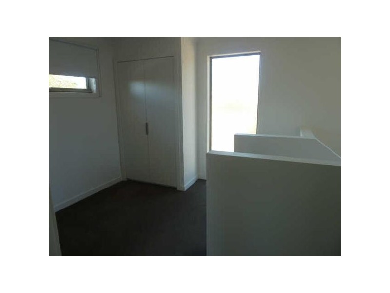 3/4  Denbigh Street, Frankston South VIC 3199