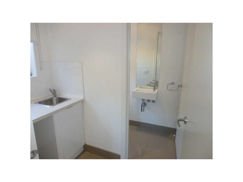 3/4  Denbigh Street, Frankston South VIC 3199