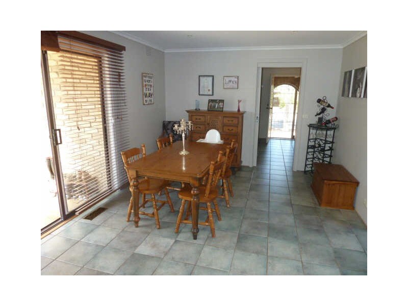 29  Grimwade Crescent, Frankston VIC 3199
