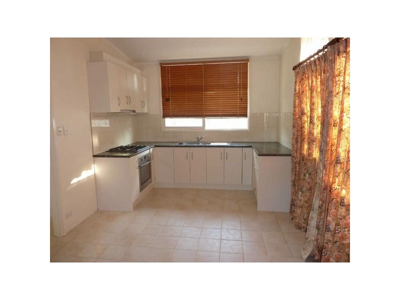 44  Kananook Avenue, Seaford VIC 3198