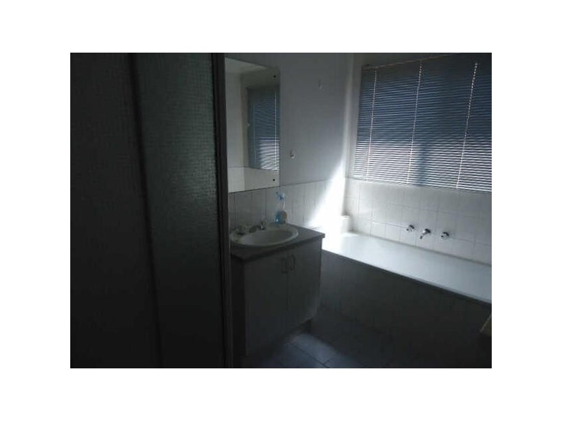 12  Parkview Drive, Frankston VIC 3199