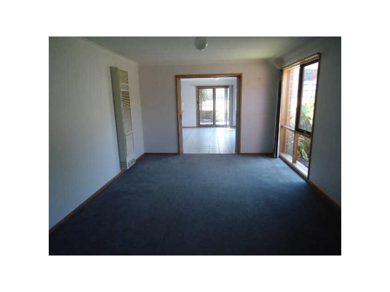 30  Clairmont Close, Somerville VIC 3912