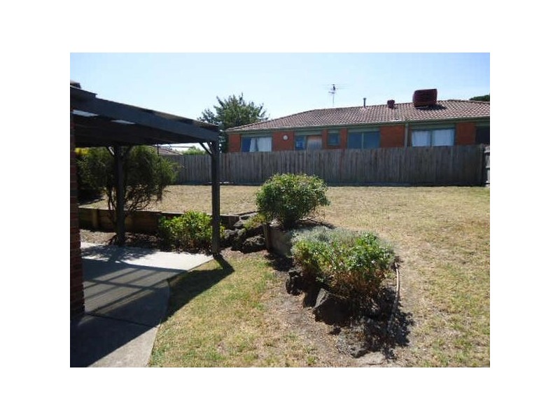 30  Clairmont Close, Somerville VIC 3912