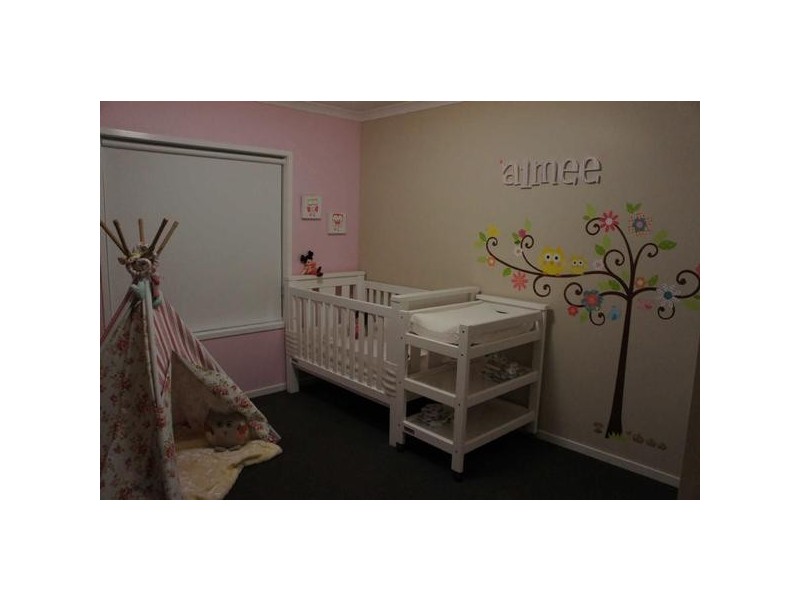 21  Connewara Crescent, Clyde North VIC 3978