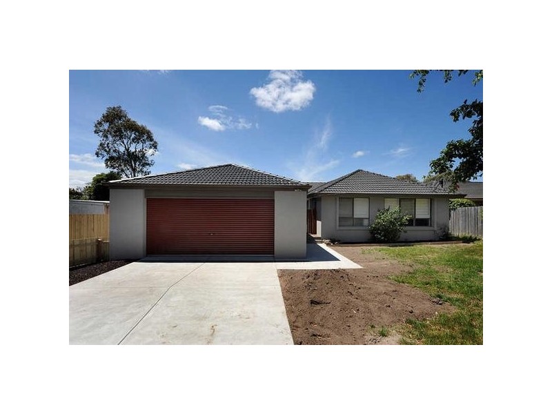 1B  Ronald Ave, Frankston South VIC 3199