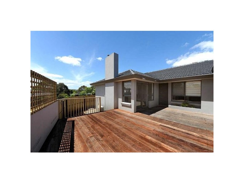 1B  Ronald Ave, Frankston South VIC 3199
