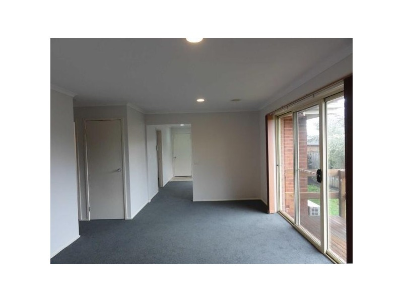 2/6  Alice Grove, Frankston VIC 3199