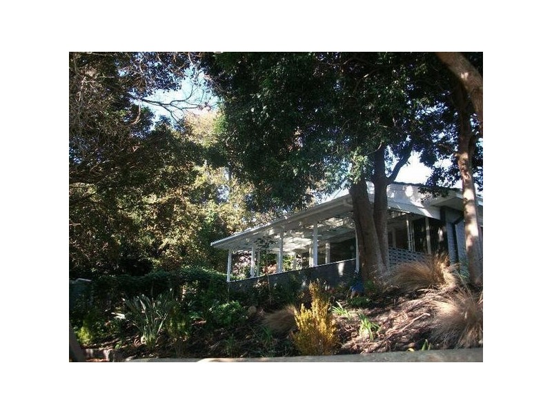 4  Hillside Grove, Frankston South VIC 3199