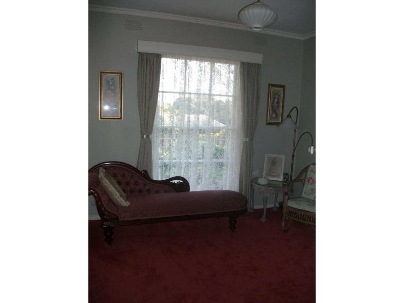 4  Hillside Grove, Frankston South VIC 3199