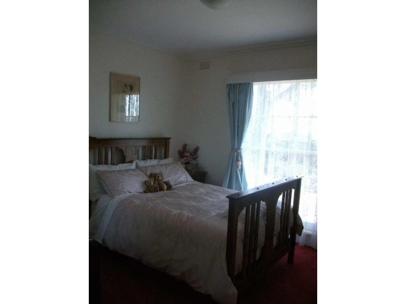 4  Hillside Grove, Frankston South VIC 3199